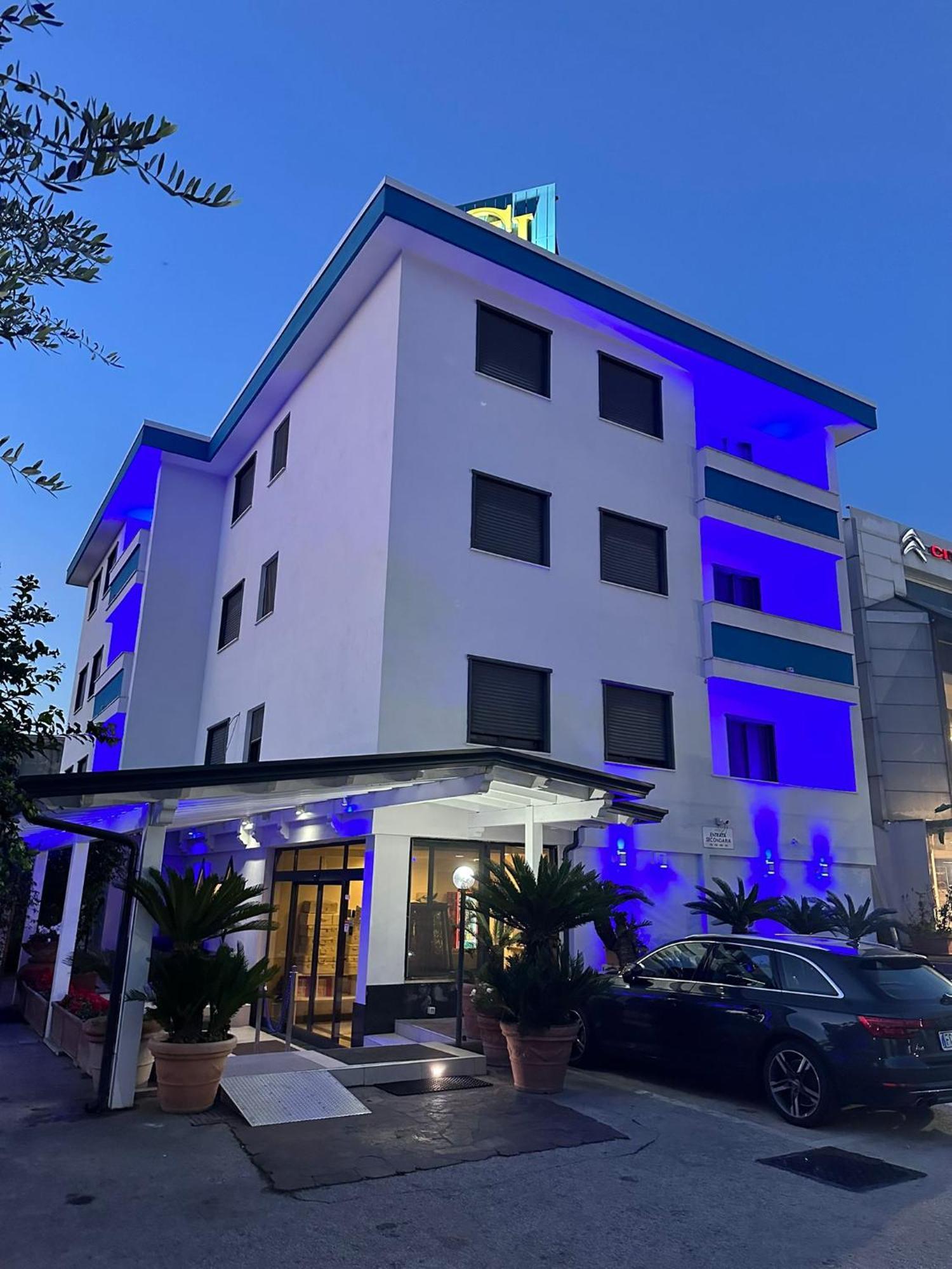 Hotel Clinton Casoria Luaran gambar