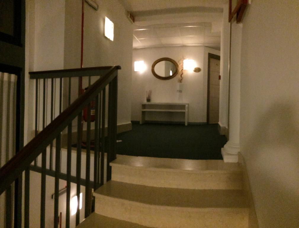 Hotel Clinton Casoria Luaran gambar