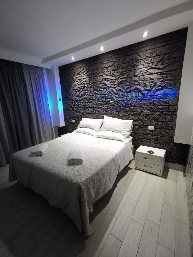Hotel Clinton Casoria Luaran gambar
